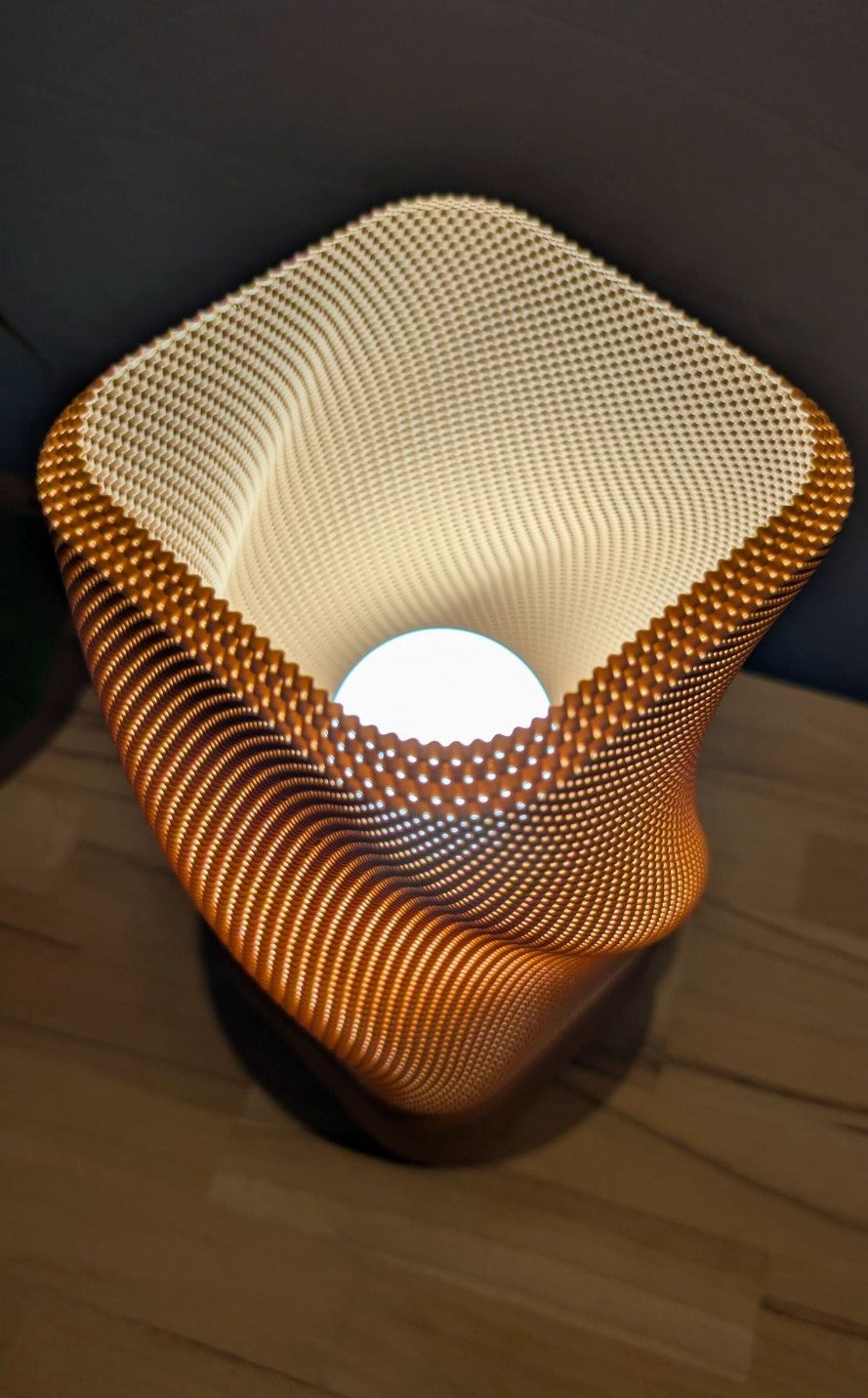 Lámpara Rectangular Torsión
